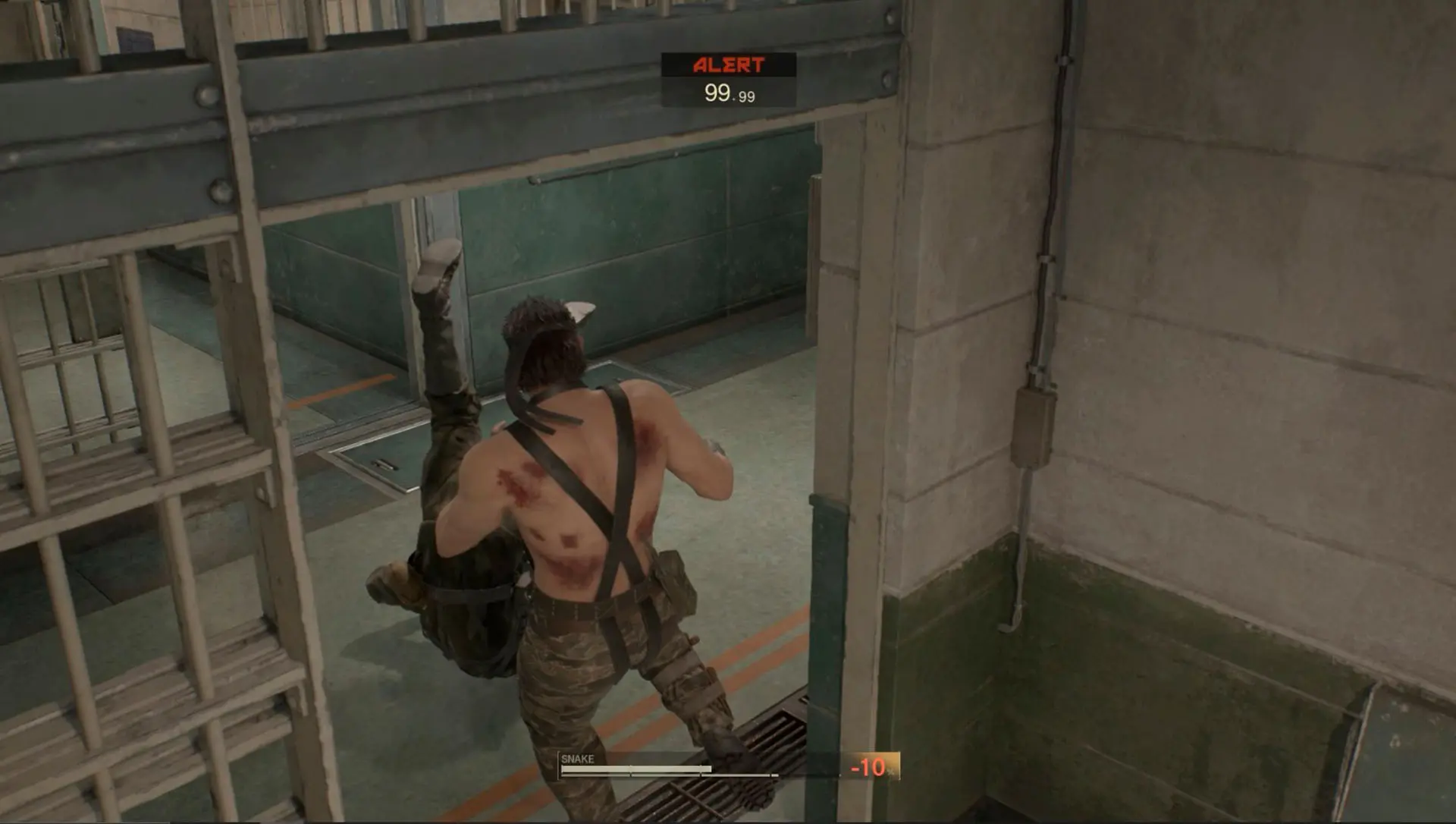 Metal Gear Solid Delta: Snake Eater. Как выбраться из камеры пыток - изображение