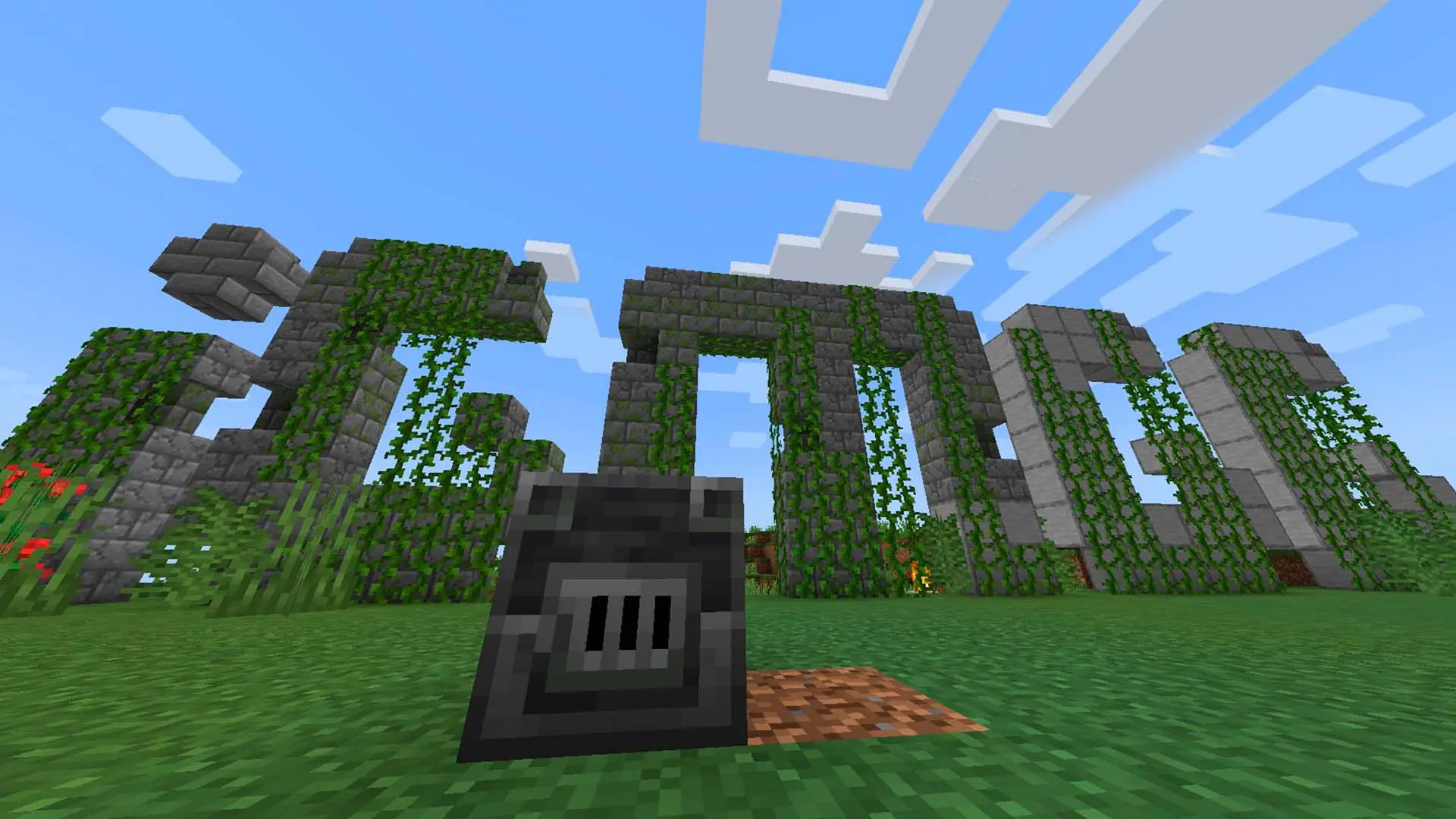 Minecraft. Как сделать плавильню: крафт, сравнение с другими печами - изображение